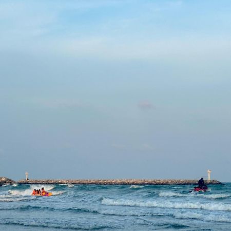 Sea&Mountain View,5 Mins Walk To Famous Beach With King Size Bed Huahin Kültér fotó