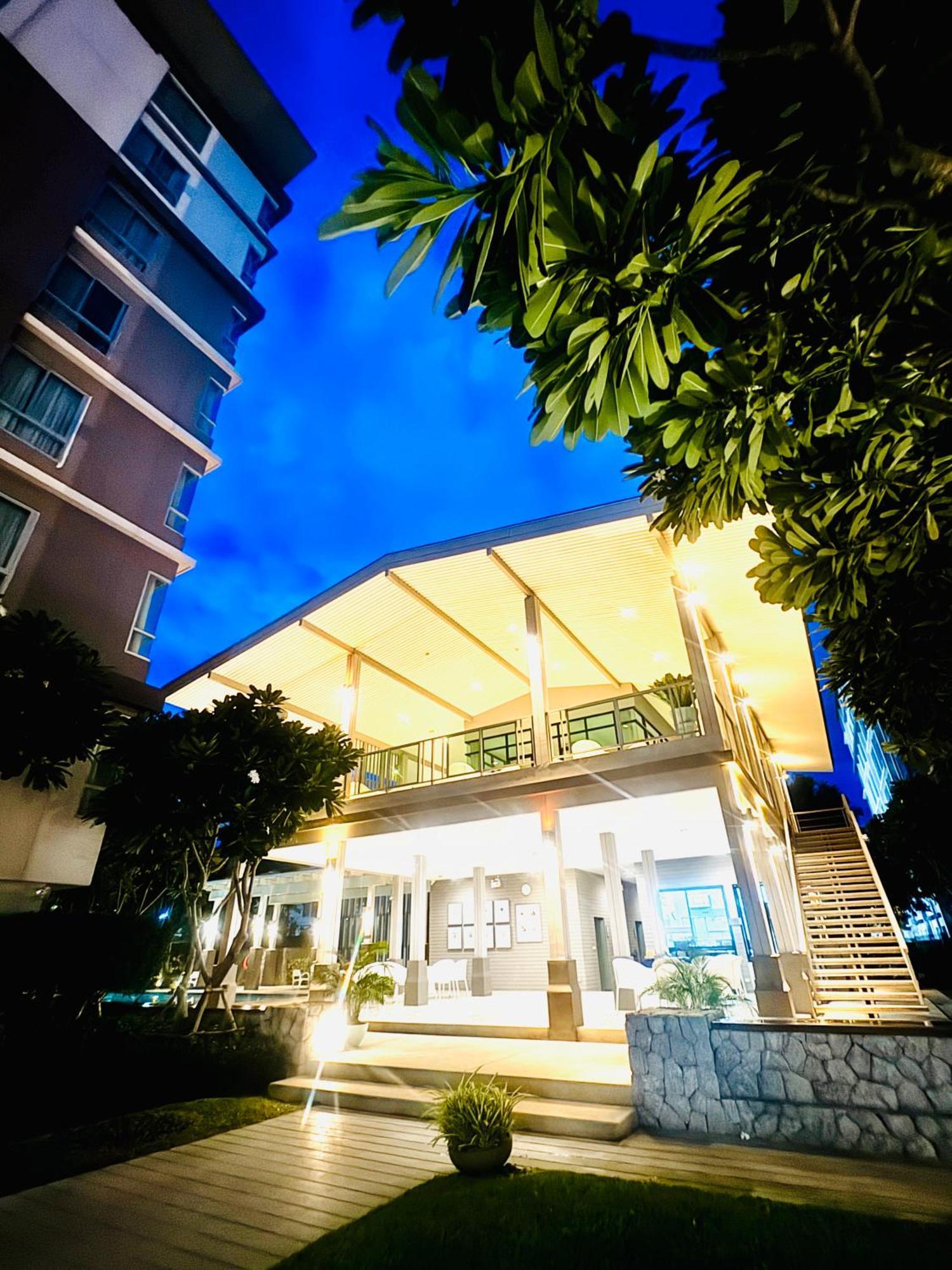 Sea&Mountain View,5 Mins Walk To Famous Beach With King Size Bed Huahin Kültér fotó