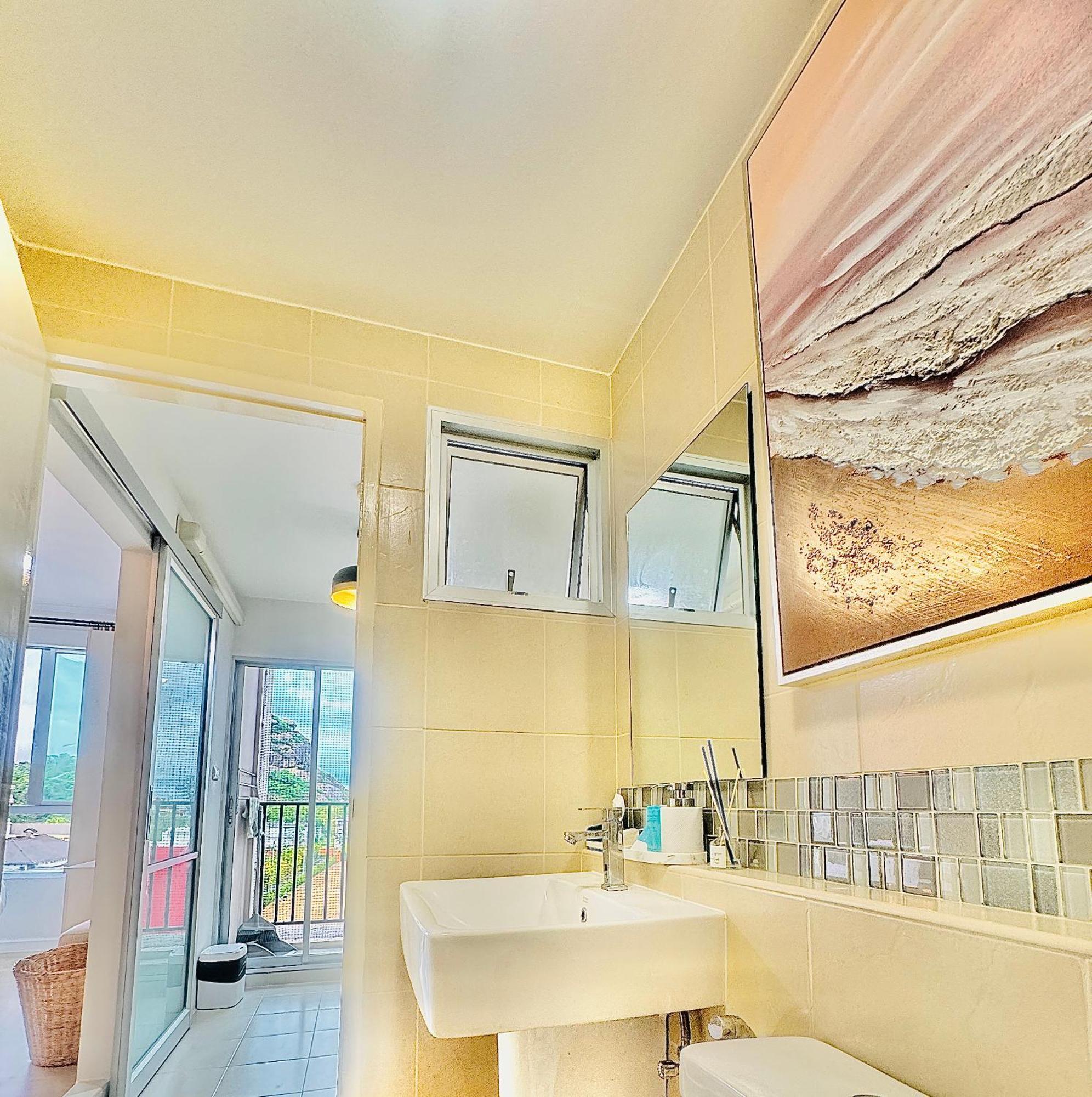 Sea&Mountain View,5 Mins Walk To Famous Beach With King Size Bed Huahin Kültér fotó